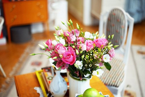 固执对我是种虐待_独自伤感的非主流QQ签名